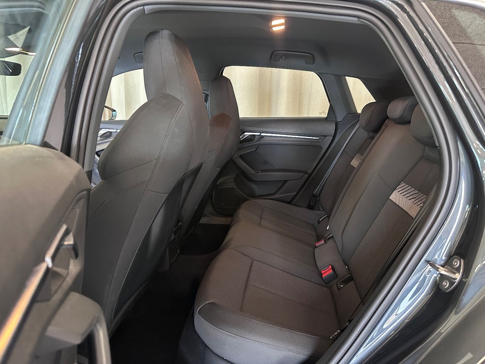 Audi A3 40 TFSi e Prestige Sportback S-tr. 5d