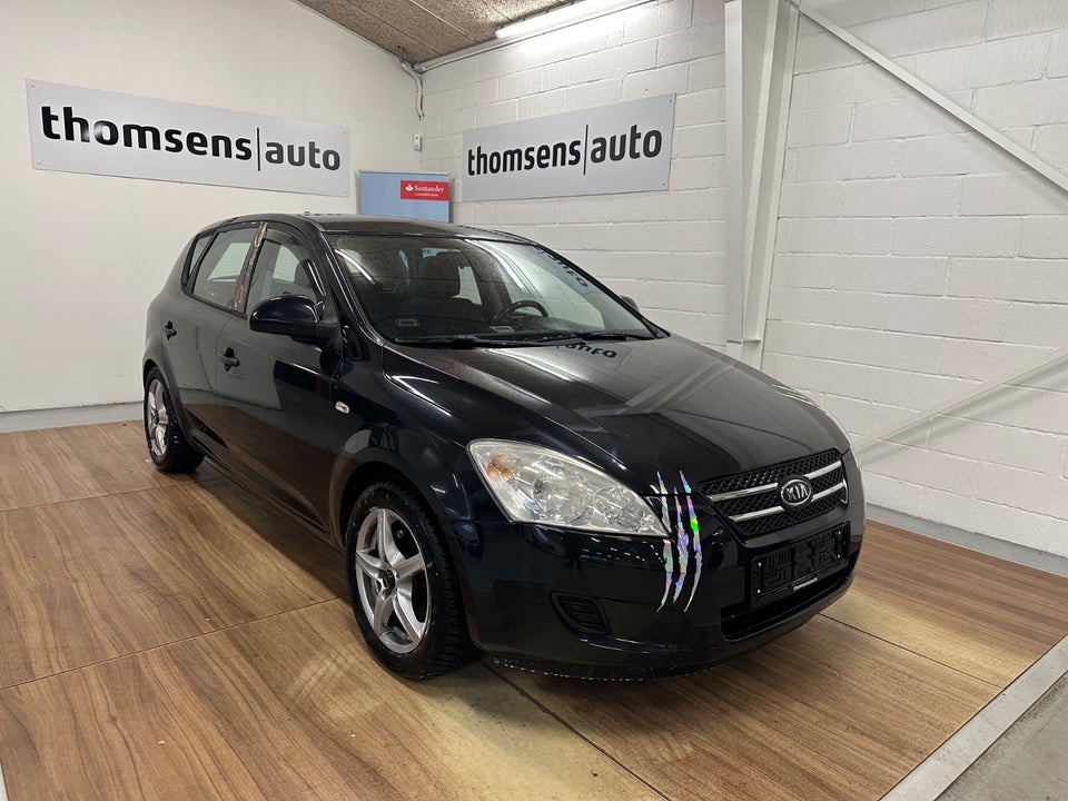 Kia Ceed 1,4 CVVT Active 5d