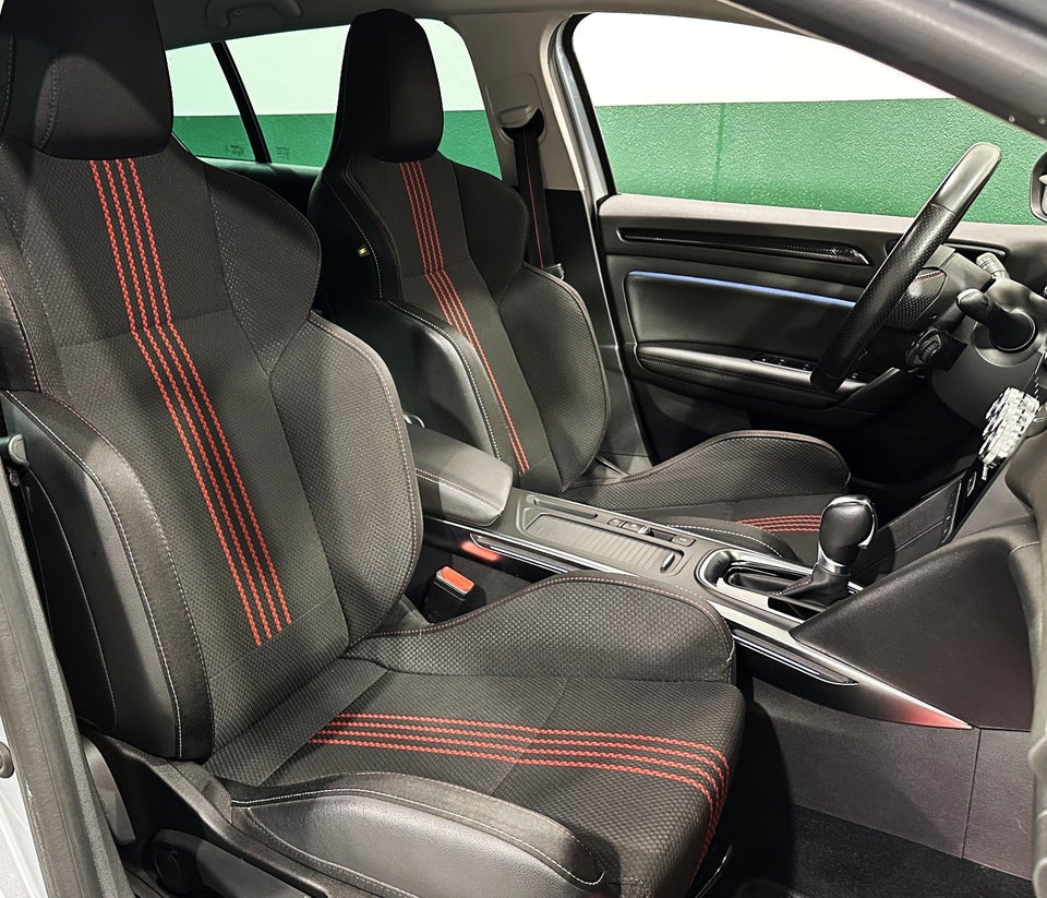 Renault Megane IV 1,6 E-Tech R.S. Line Sport Tourer 5d