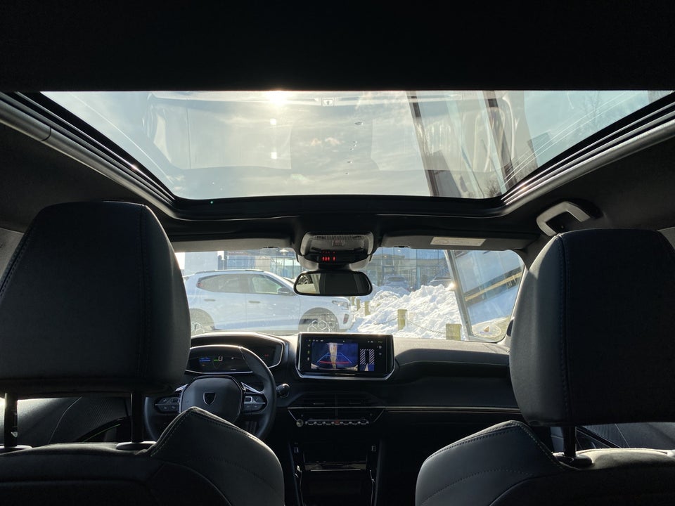 Peugeot e-208 54 GT Pack 5d