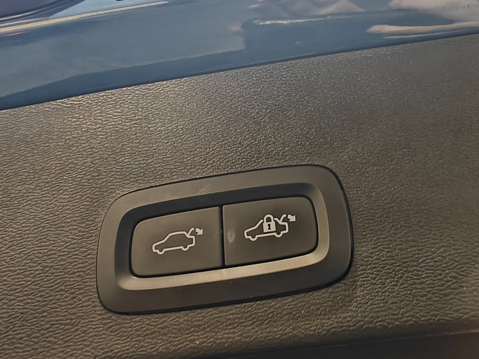 Volvo XC40 P6 ReCharge Ultimate 5d
