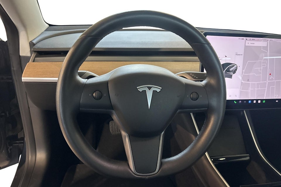 Tesla Model 3 Standard Range+ RWD 4d