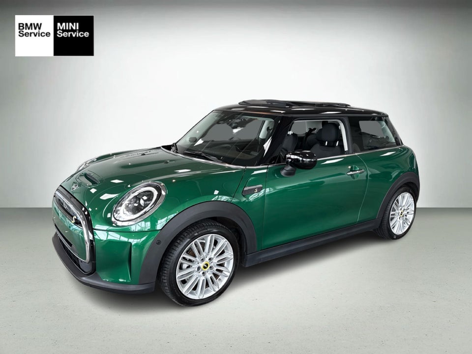 MINI Cooper SE Classic Trim 3d