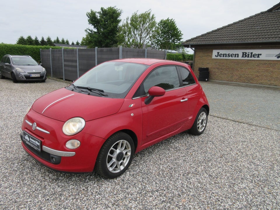 Fiat 500 1,3 MJT 75 Lounge 3d