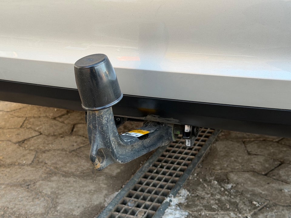 Ford Focus 1,0 EcoBoost mHEV Titanium stc. 5d