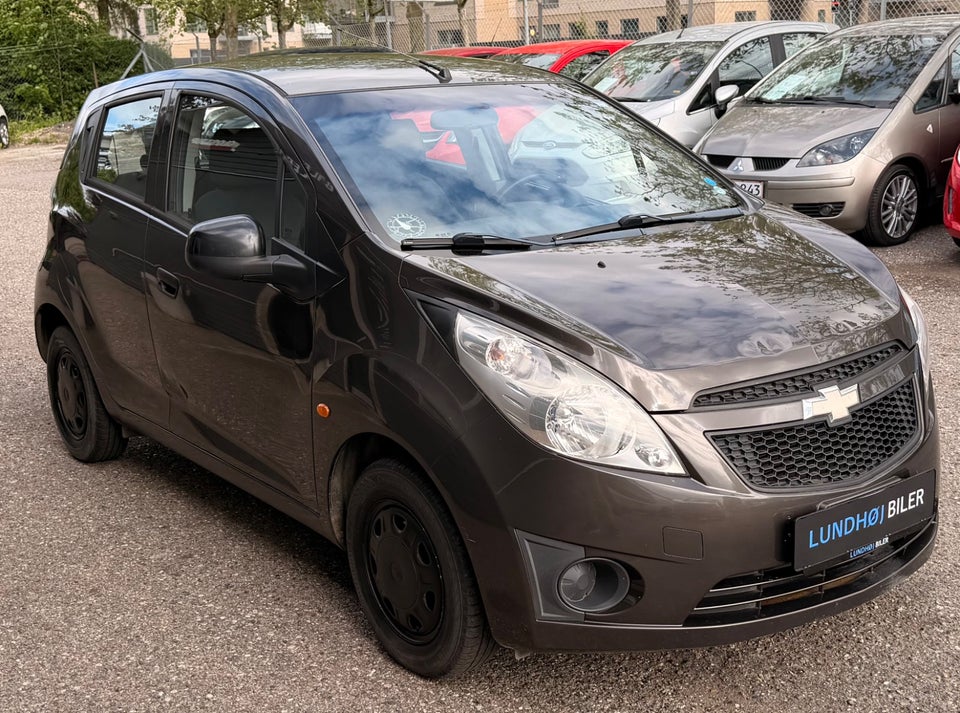 Chevrolet Spark 1,0 LS 5d