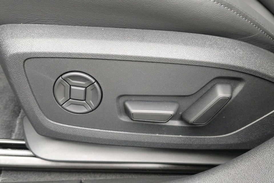 Audi A6 e-tron S-line plus performance Avant 5d