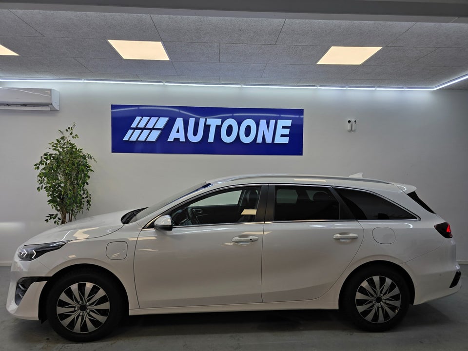 Kia Ceed 1,6 PHEV Upgrade SW DCT 5d