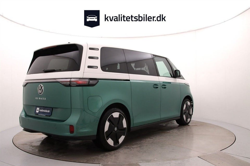 VW ID.Buzz 77 Pro SWB 5d