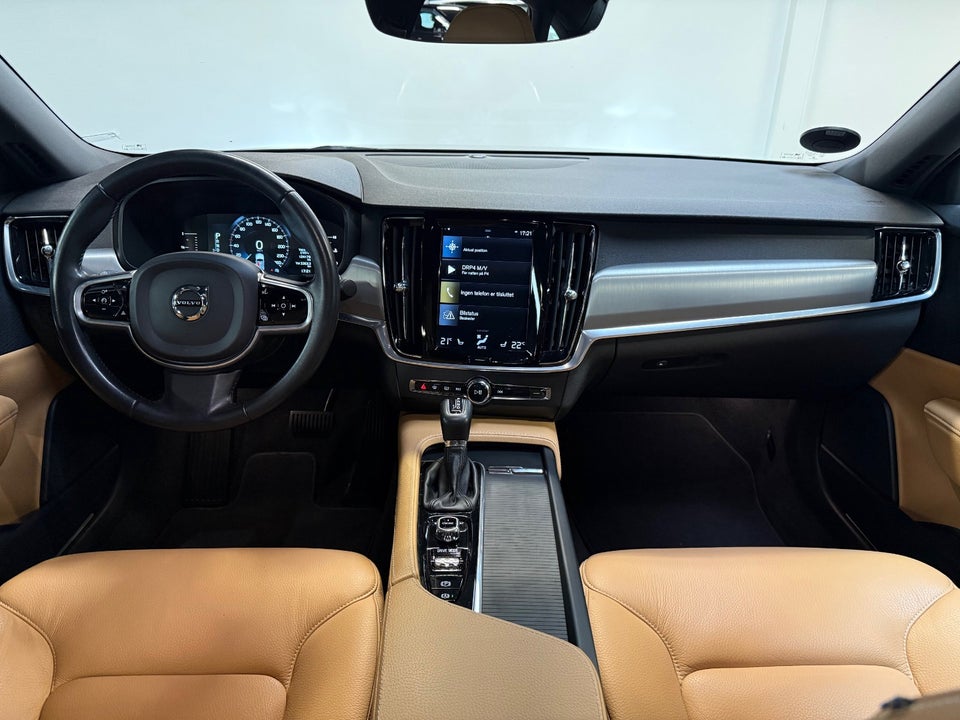Volvo S90 2,0 D4 190 Momentum aut. 4d