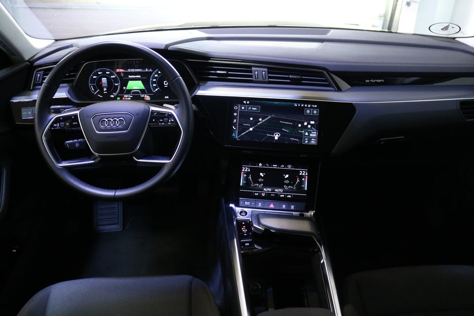 Audi e-tron 50 quattro 5d