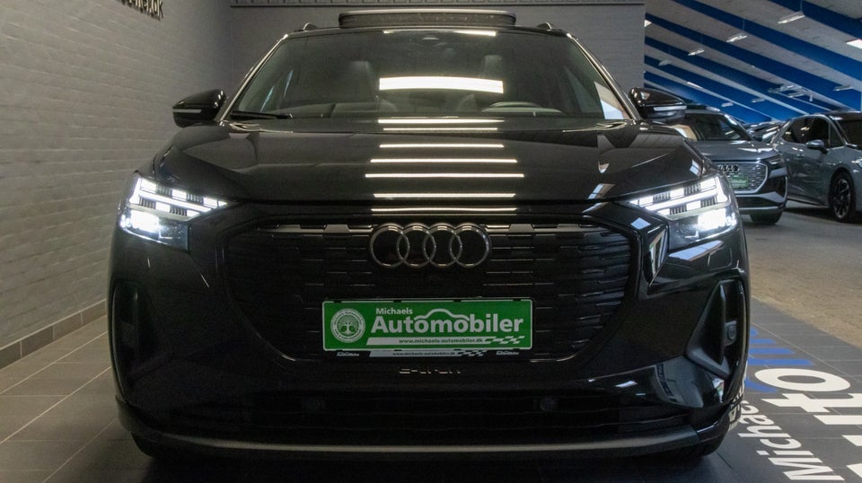Audi Q4 e-tron 45 S-line 5d