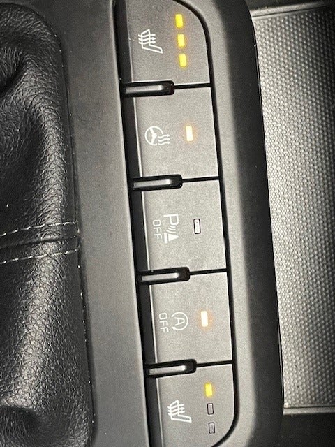 Kia Stonic 1,0 T-GDi Attraction 5d