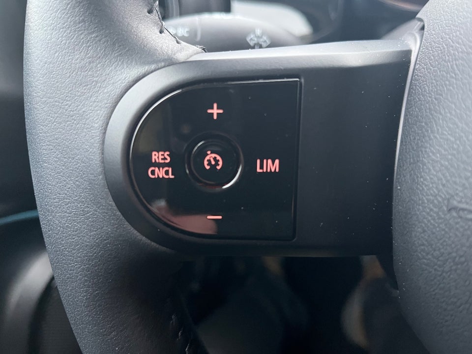 MINI Cooper SE Classic Trim 3d