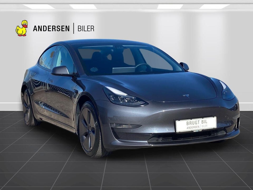 Tesla Model 3 Long Range AWD 4d
