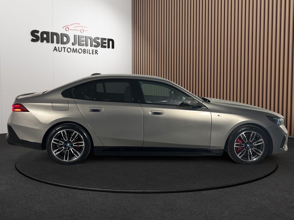 BMW i5 eDrive40 M-Sport Pro 4d