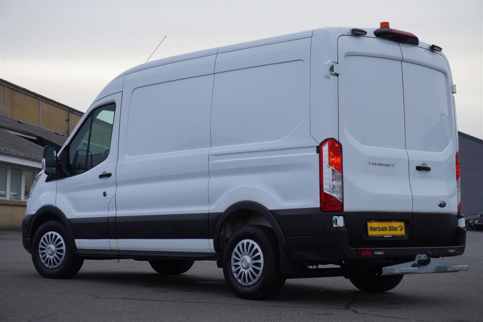 Ford Transit 350 L2 Van 2,0 TDCi 130 Trend H2 RWD