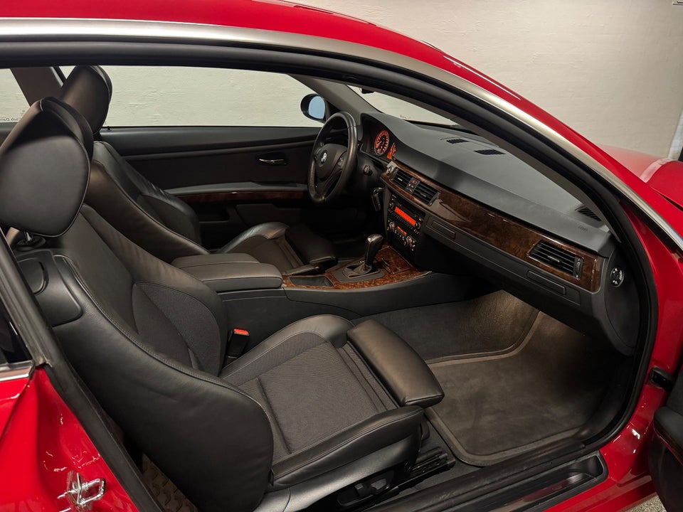 BMW 325i 2,5 Coupé Steptr. 2d