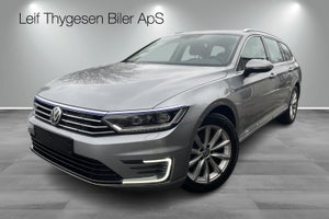 VW Passat, modelår 2018, 138,000 km
