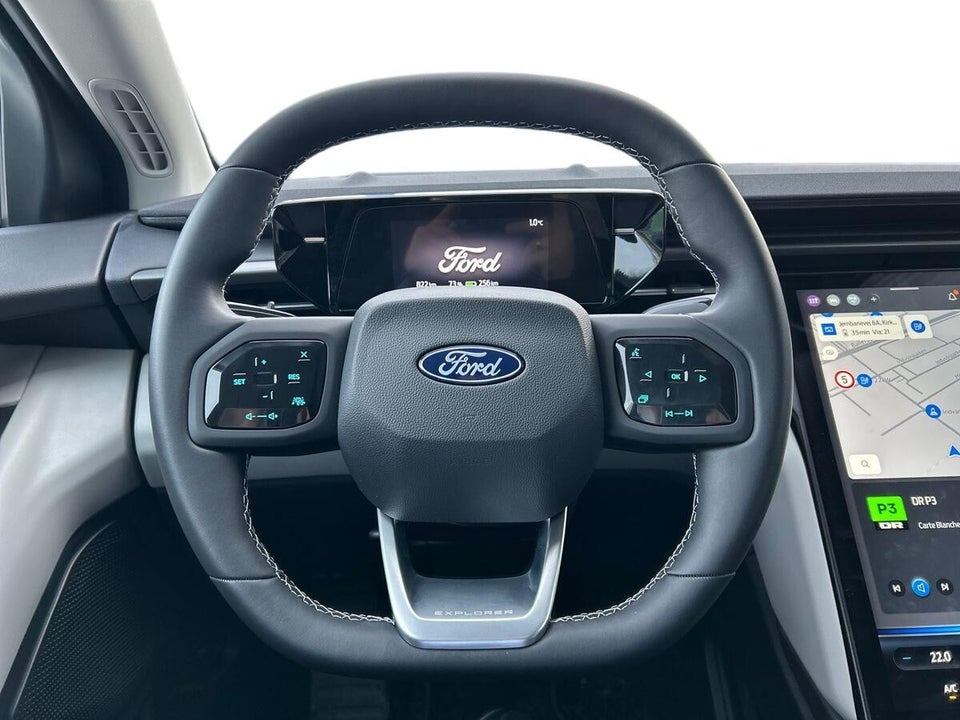 Ford Explorer 77 Select Extended Range Van 5d