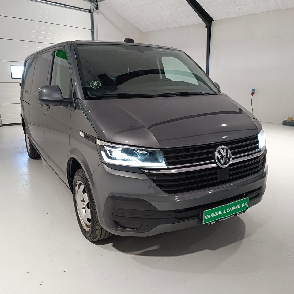 VW Transporter 2,0 TDi 204 Kassevogn DSG lang