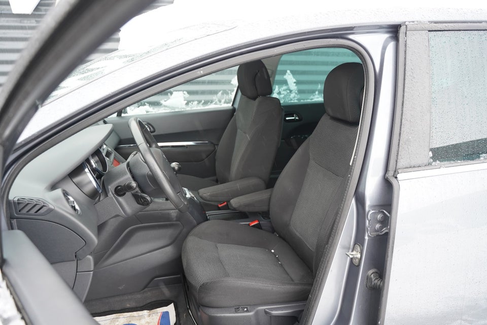 Peugeot 5008 2,0 HDi 150 Style 7prs 5d