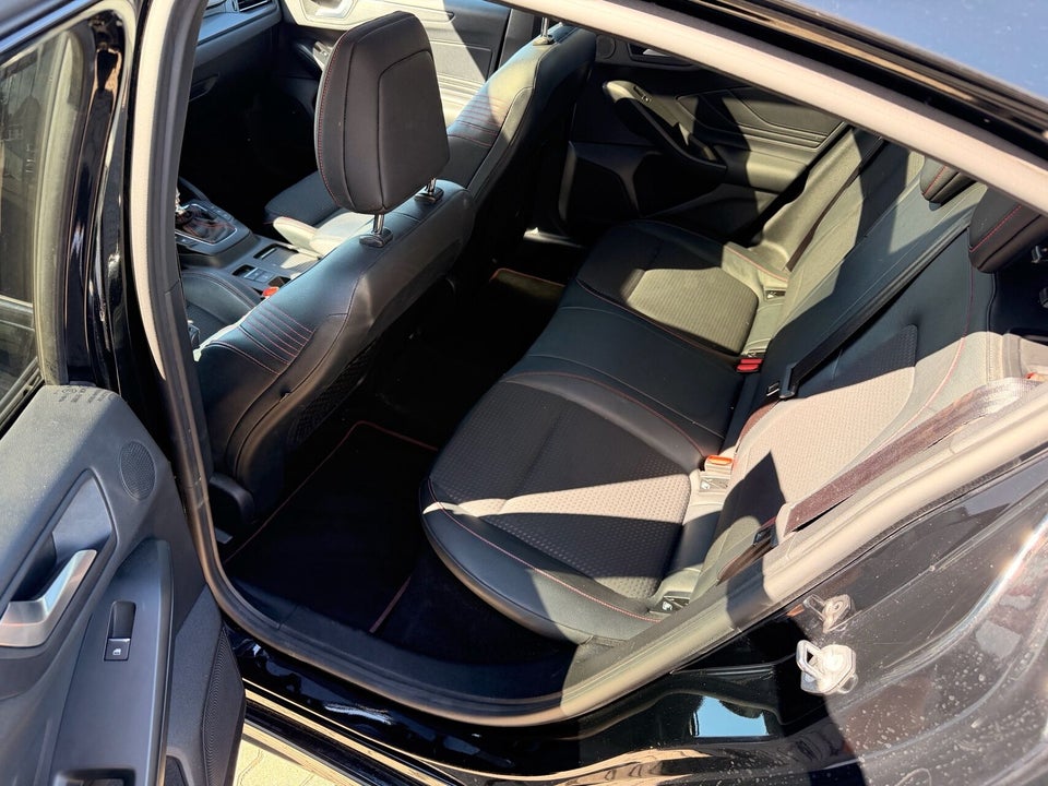 Ford Focus 1,0 EcoBoost ST-Line 5d