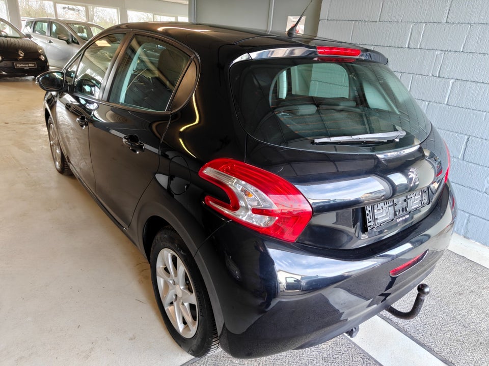 Peugeot 208 1,4 HDi 68 Active 5d