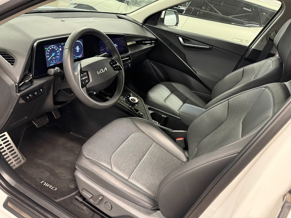 Kia Niro 64 EV Limited Edition 5d
