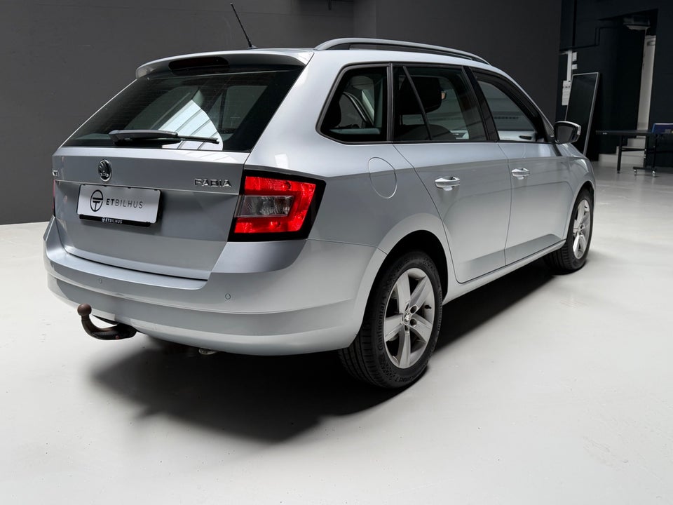 Skoda Fabia 1,2 TSi 110 Style Combi DSG 5d