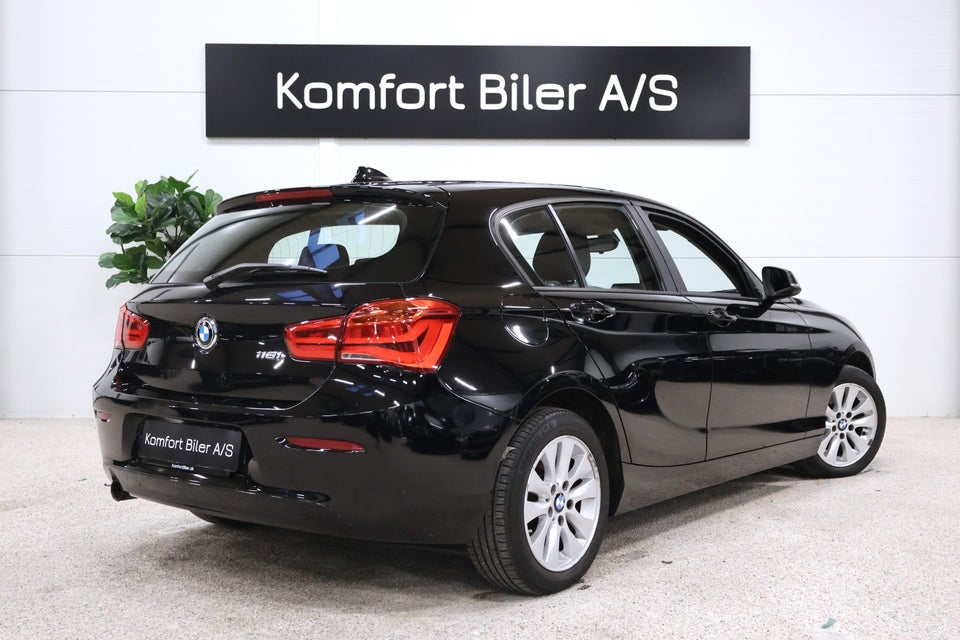 BMW 118i 1,5  5d