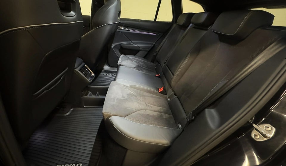 Skoda Enyaq 80x iV Sportline Ultra 5d