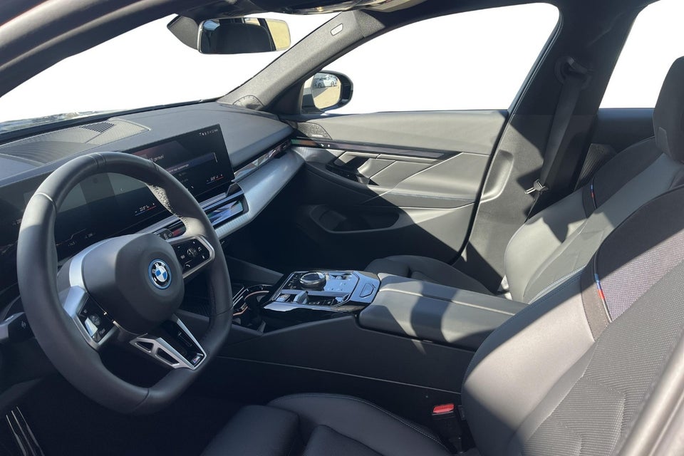 BMW i5 eDrive40 Touring M-Sport 5d