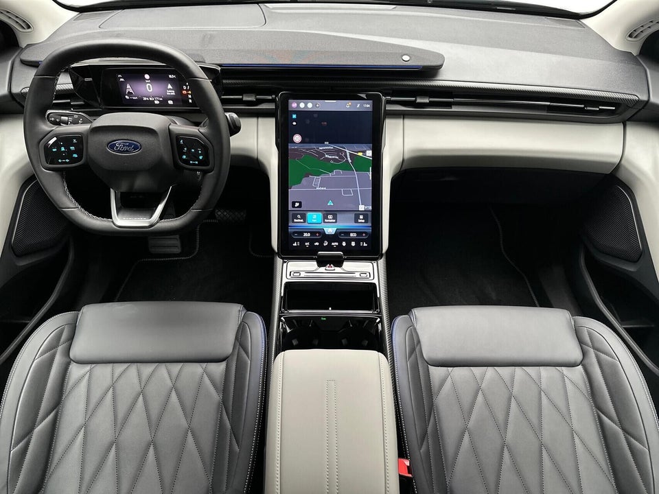 Ford Explorer 82 Premium Extended Range 5d