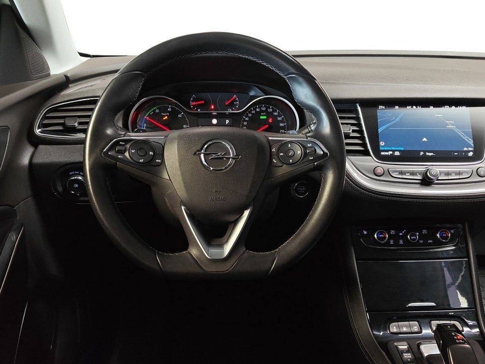 Opel Grandland X 1,6 Hybrid4 Ultimate aut. 5d