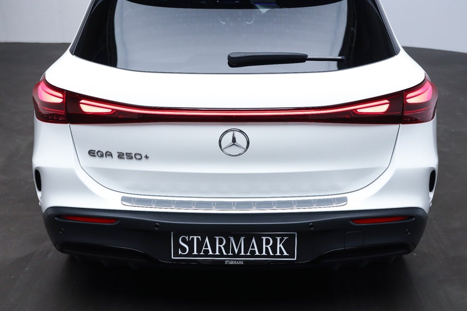 Mercedes EQA250+ AMG Advance 5d