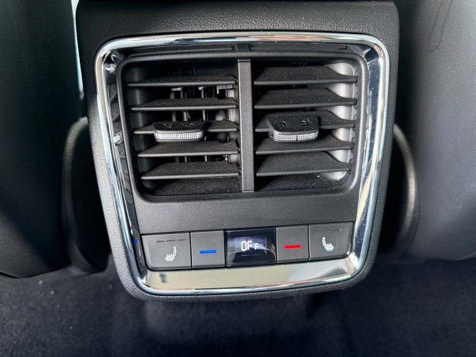 Skoda Enyaq 80 iV Loft 5d