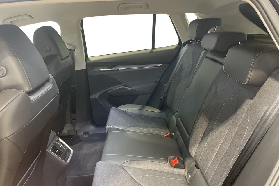 Skoda Elroq 50 iV 5d