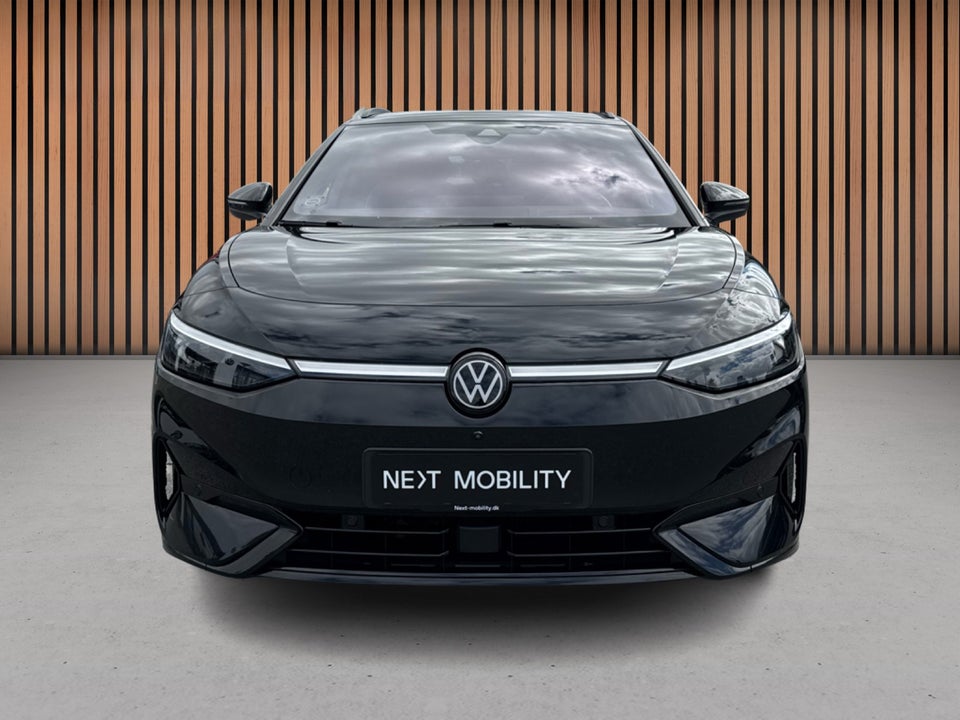 VW ID.7 77 Style Tourer 5d
