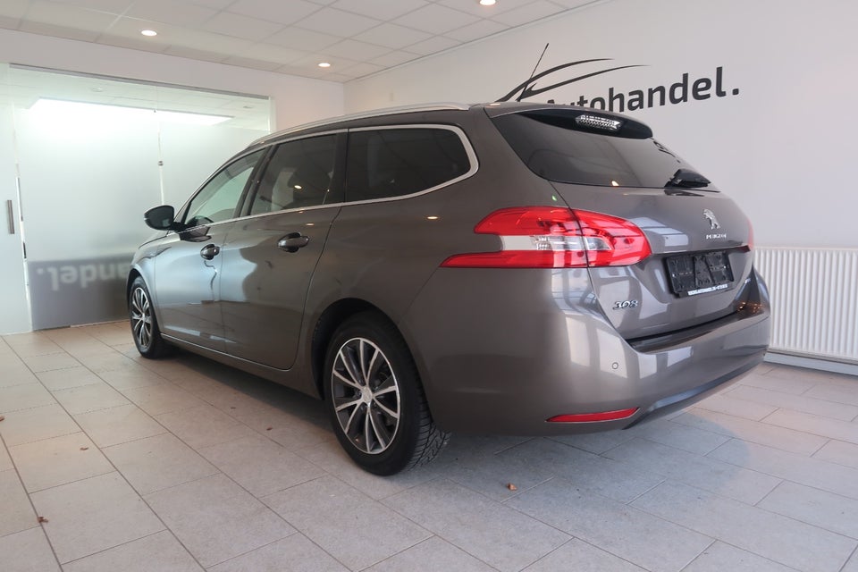 Peugeot 308 1,6 BlueHDi 120 Allure SW 5d