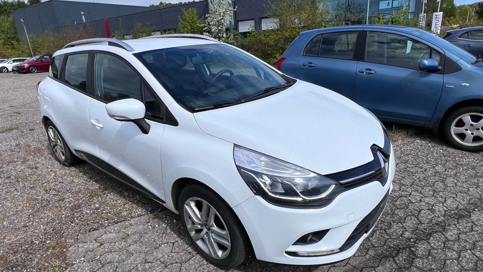 Renault Clio IV 0,9 TCe 90 Zen Sport Tourer 5d