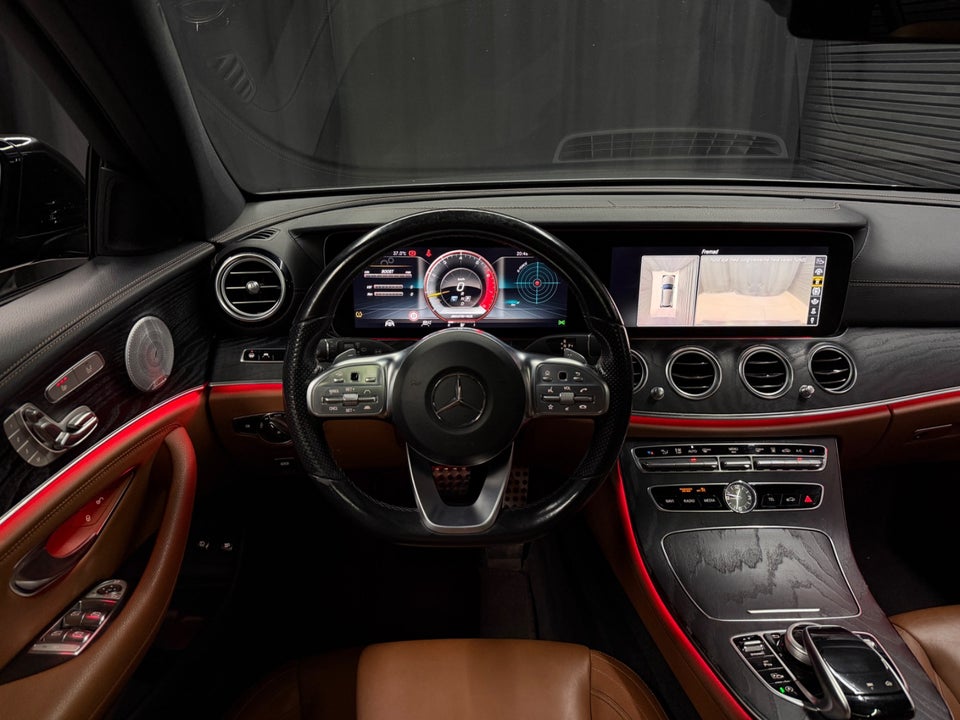 Mercedes E220 d 2,0 AMG Line stc. aut. 4Matic 5d