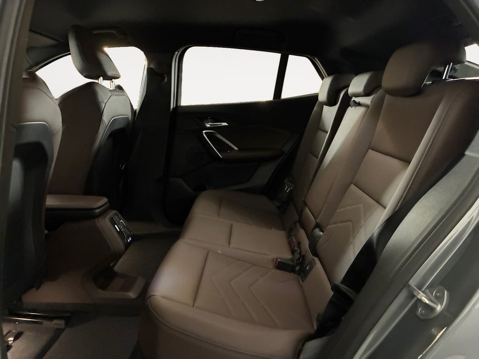 BMW iX2 eDrive20 M-Sport 5d