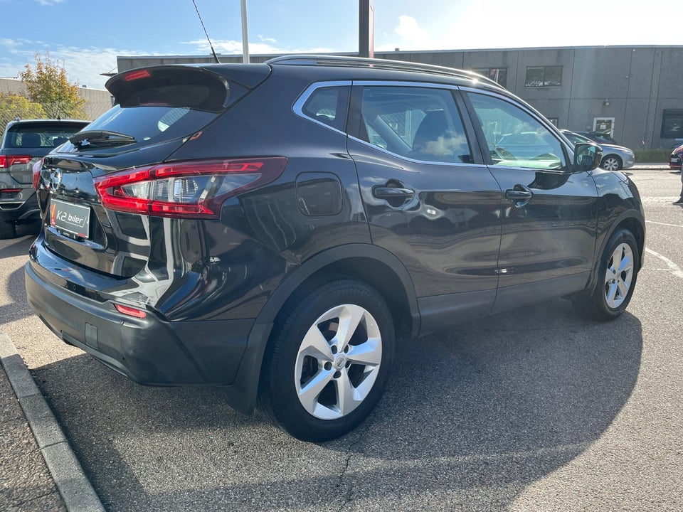 Nissan Qashqai 1,3 Dig-T 140 Acenta 5d