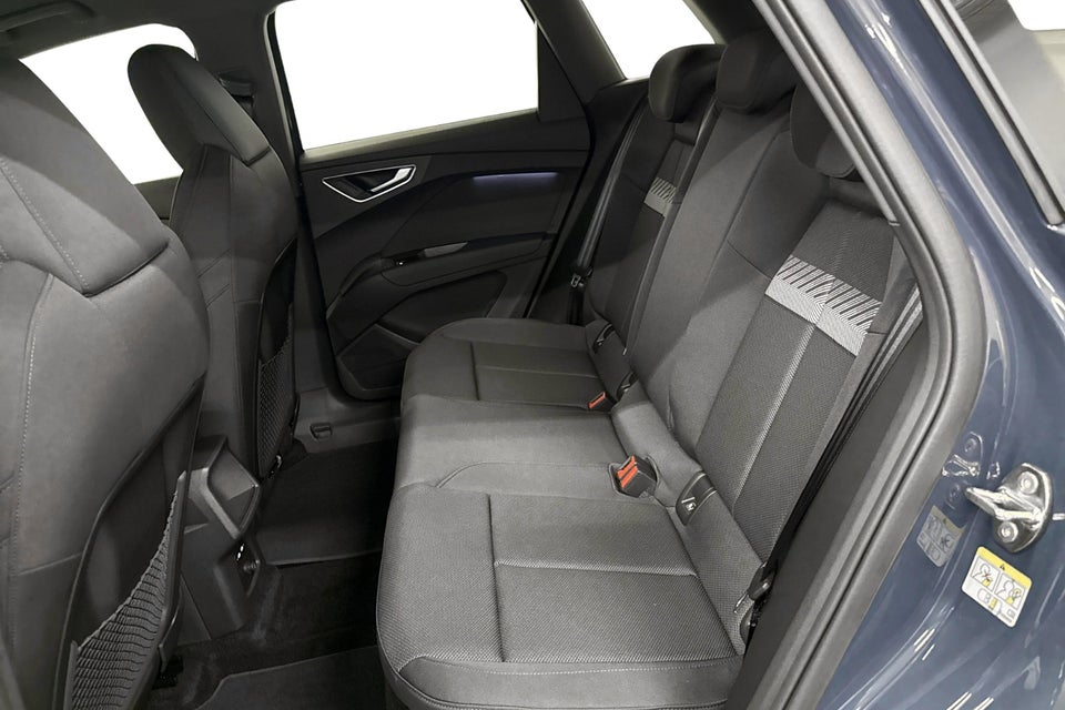 Audi Q4 e-tron performance 5d