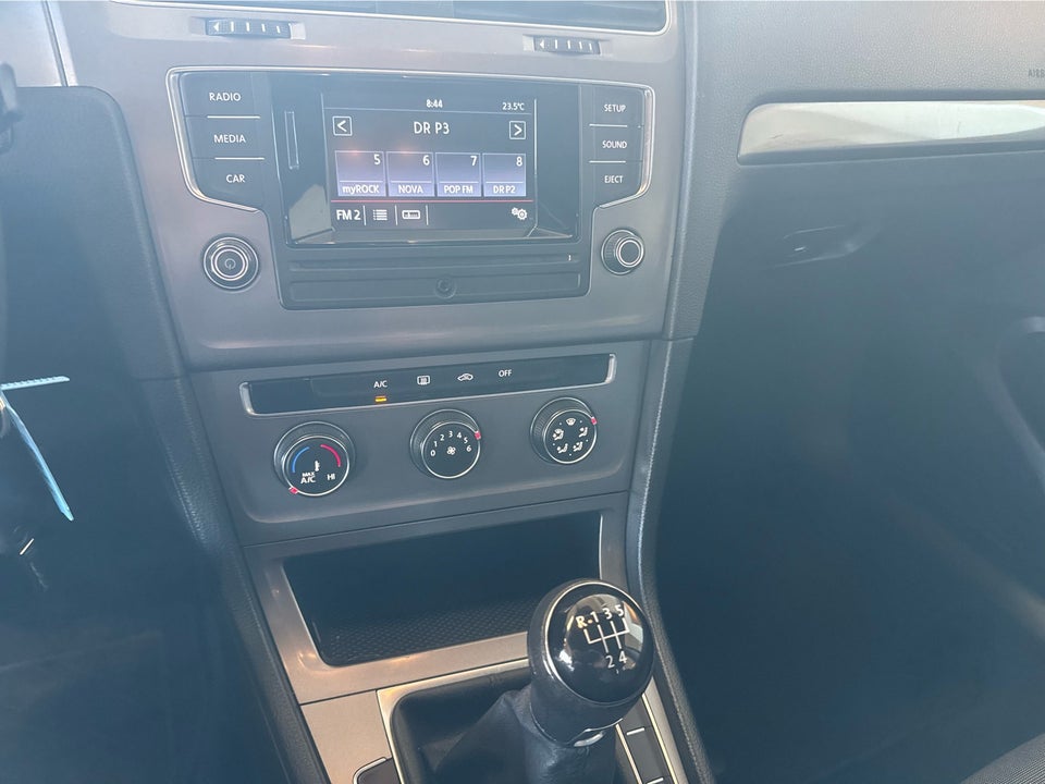 VW Golf VII 1,2 TSi 85 Startline Variant BMT 5d