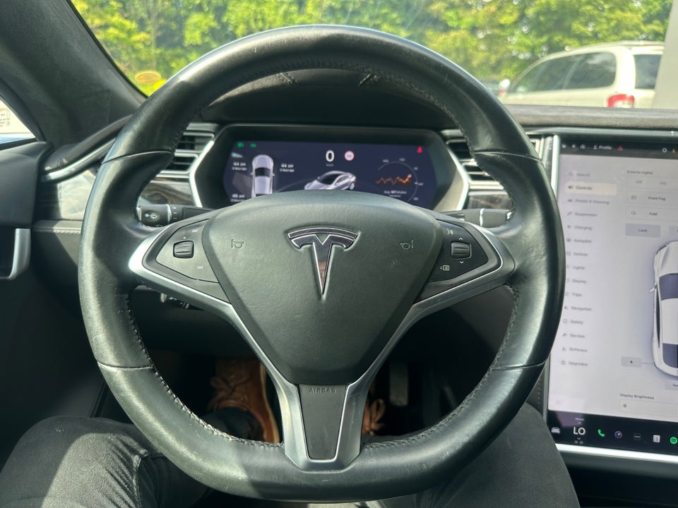 Tesla Model S 90D 5d