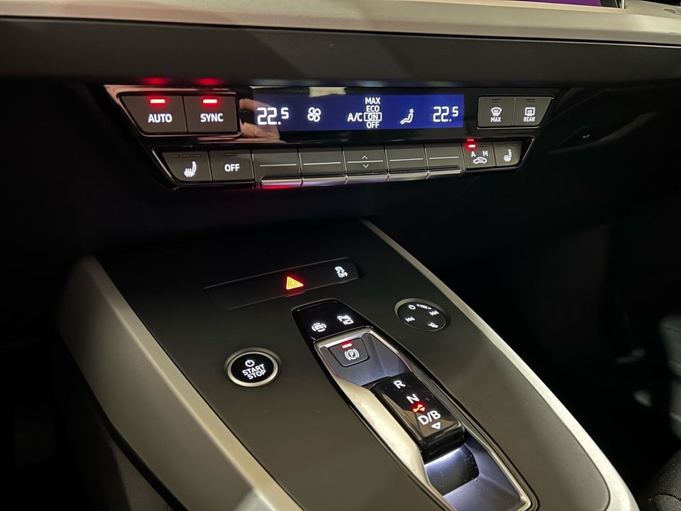 Audi Q4 e-tron 40  5d