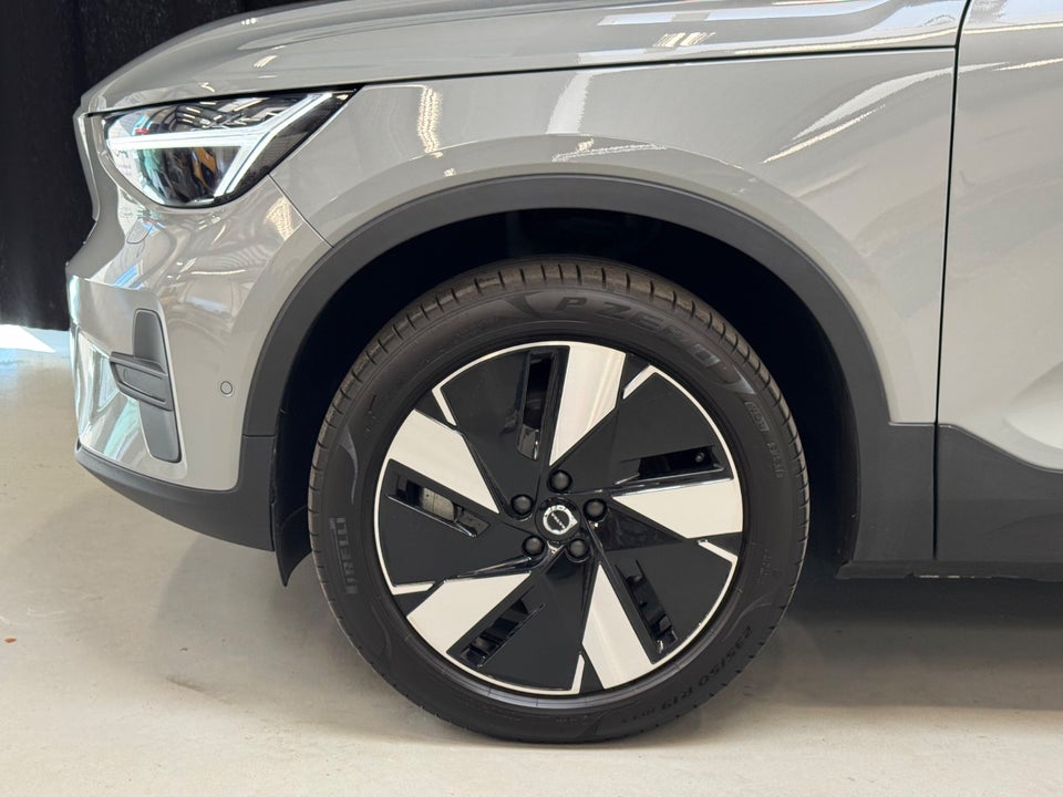 Volvo EX40 Extended Range Core 5d