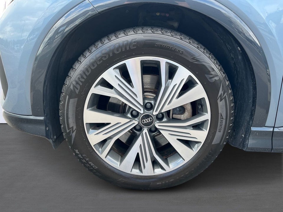 Audi Q4 e-tron 50 Sportback quattro 5d